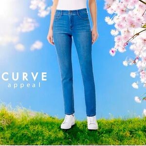 NWOT, Curve Appeal, High Rise Slim Jeans,
Size 16, Blue